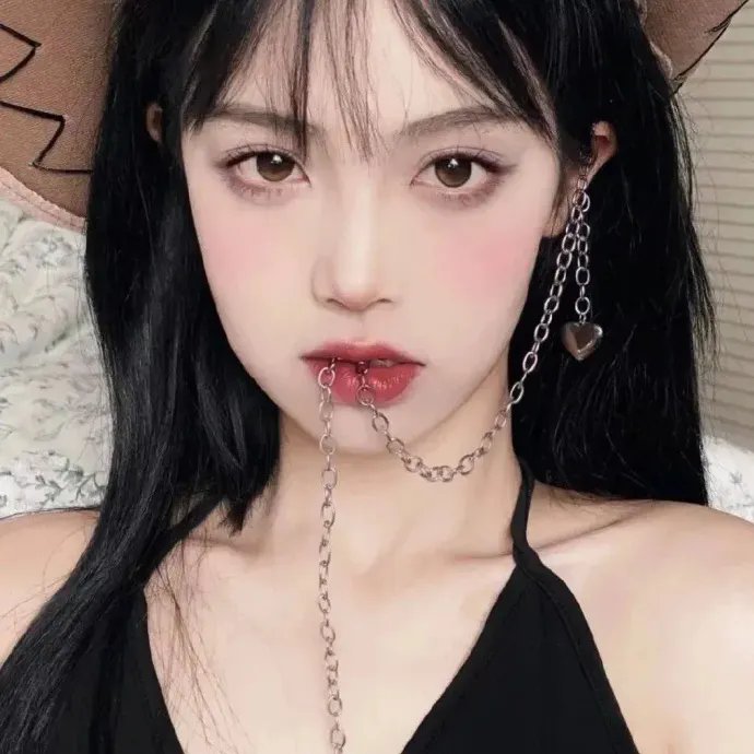 地狱魔婴 海报